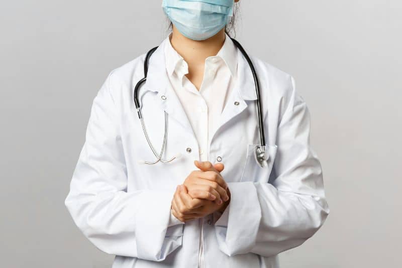 examples of unprofessional behavior in healthcare
